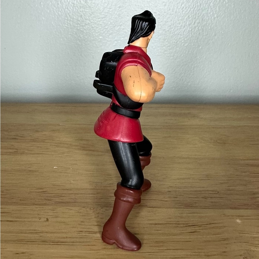 2002 Gaston‎ Disney Beauty & the Beast 4.5” Action Figure Plastic McDonald’s Toy - Picture 5 of 6
